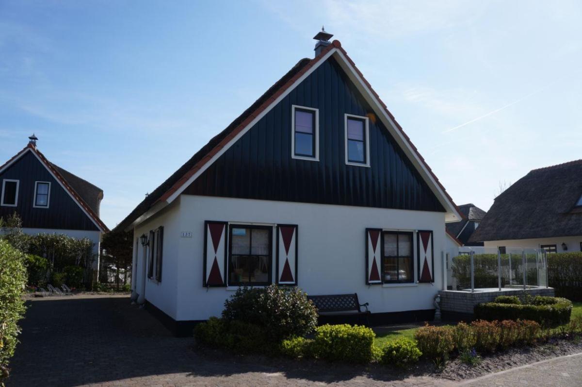 Bungalowpark “De Buitenplaats” カラントスウオーフ エクステリア 写真