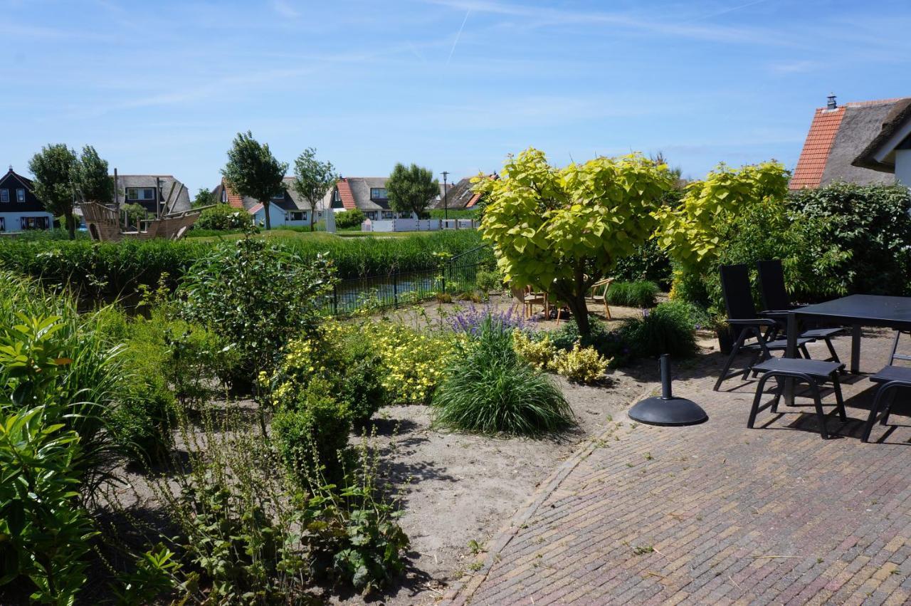 Bungalowpark “De Buitenplaats” カラントスウオーフ エクステリア 写真